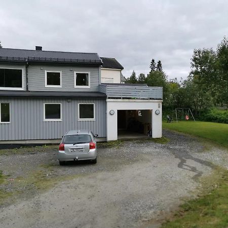Big, Spacious Apartment With Free Parking Tromsø Kültér fotó